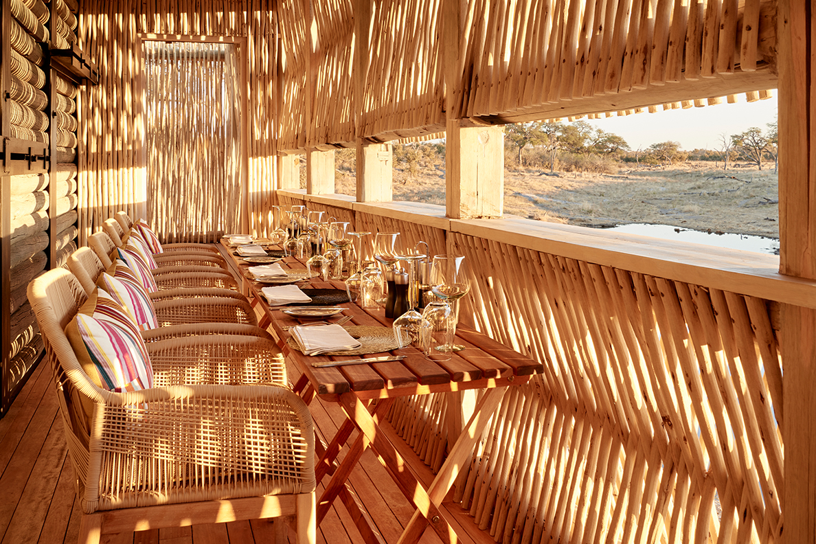 Belmond Savute Elephant Lodge - Hide an einer Wasserstelle