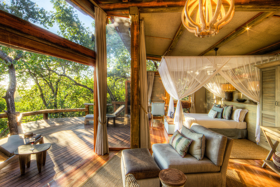 Camp Okavango - Suite mit viel Platz, sowohl Innen als auch Aussen