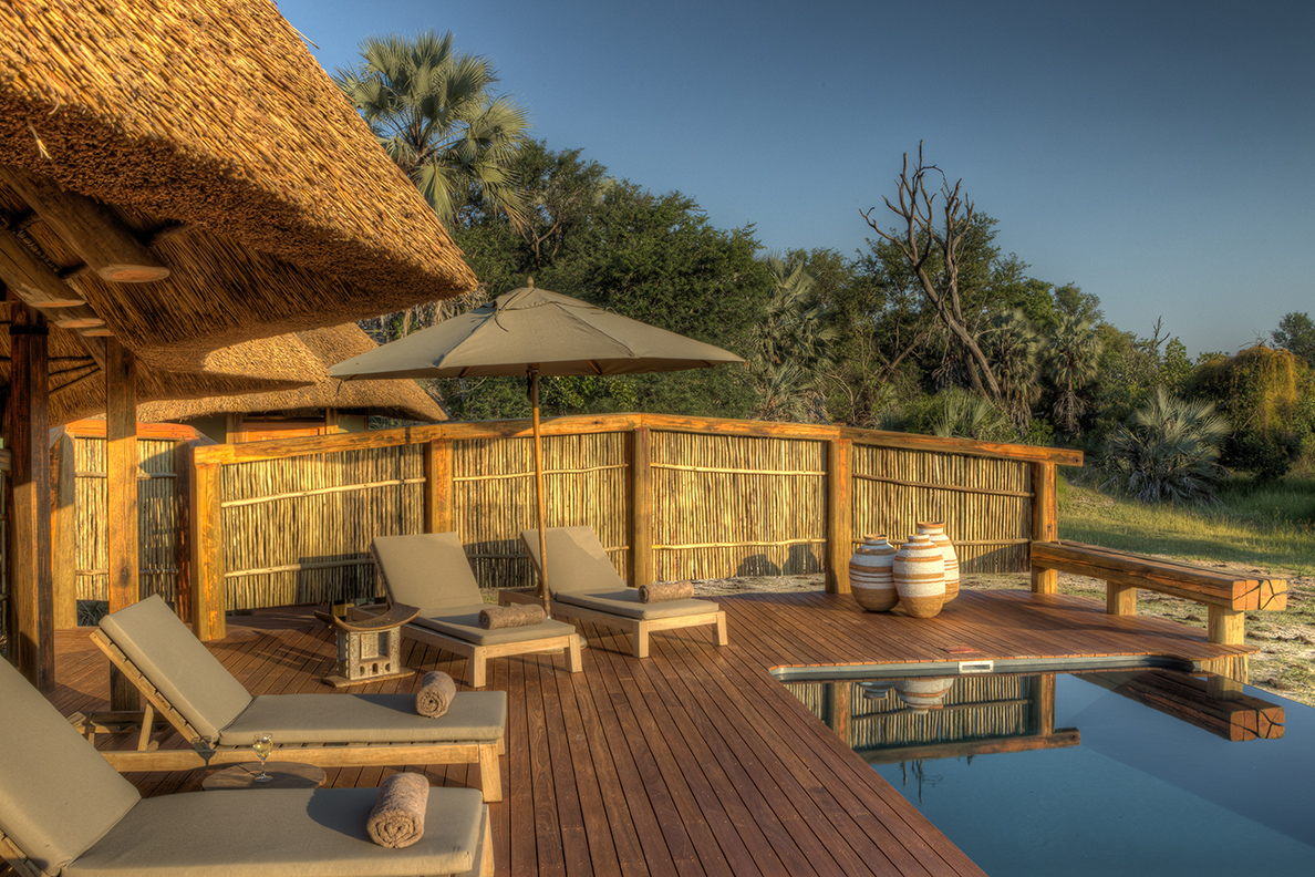Camp Okavango - Swimming Pool beim Haupthaus