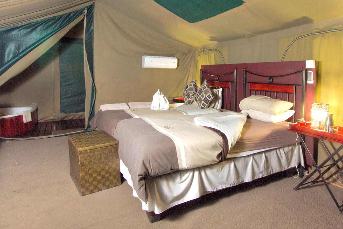 Camp Savuti - Zelt Innenansicht