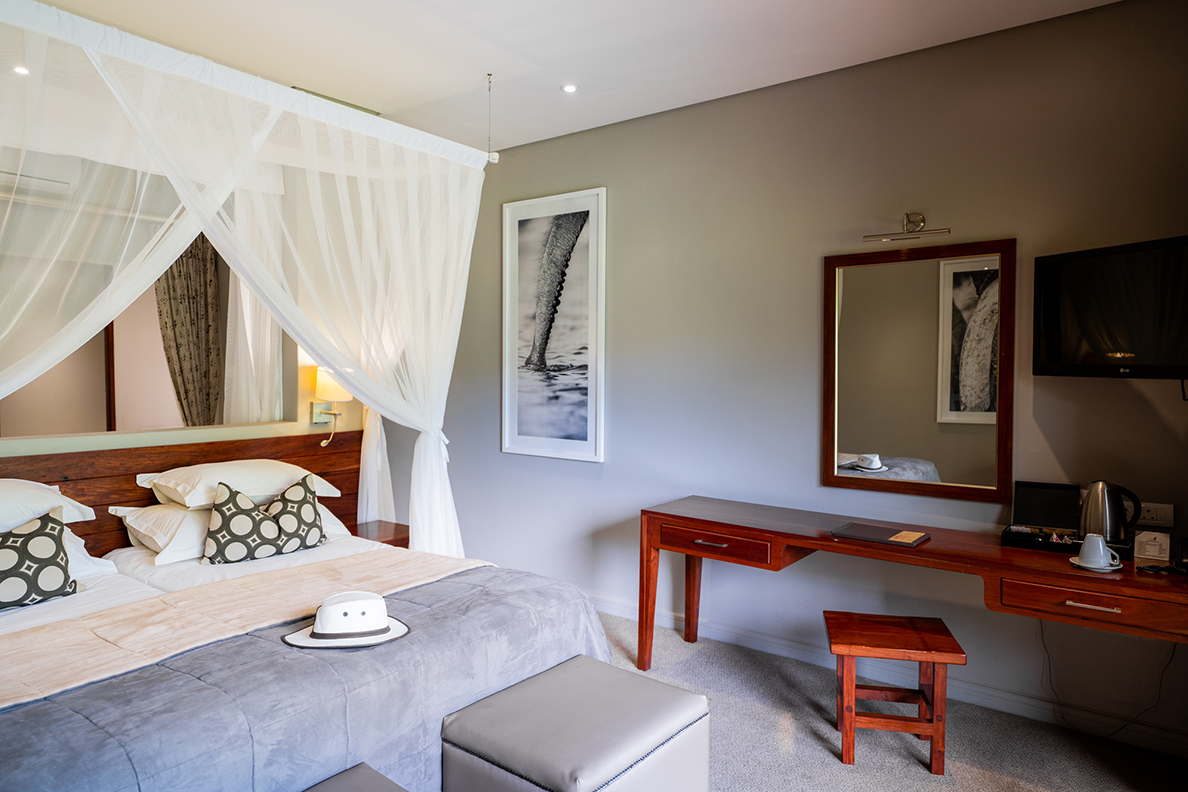 Chobe Bush Lodge