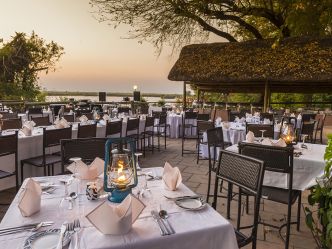 Chobe Marina Lodge - Restaurant Chobe Marina Lodge - Restaurant