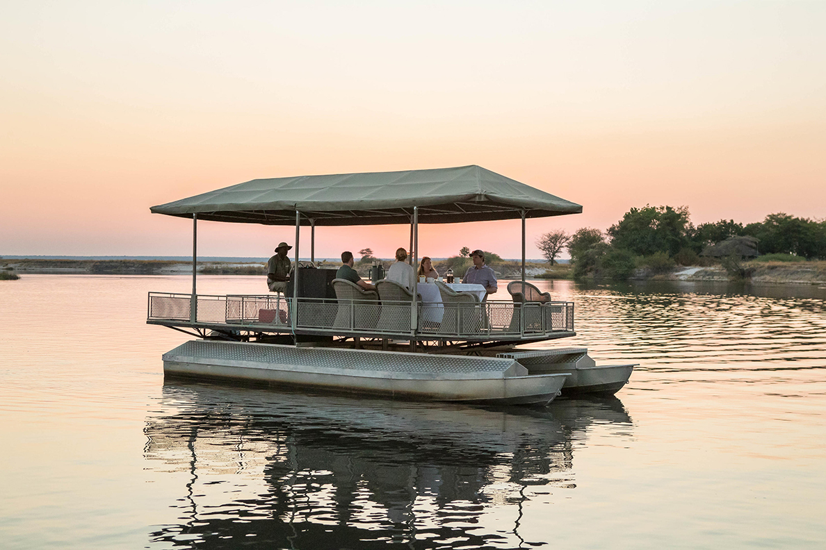 Chobe Savanna Lodge - Sundowner Boot