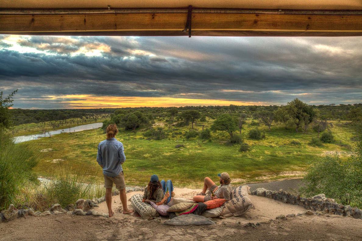 Meno a Kwena - Aussicht zum Makgadikgadi National Park