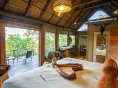 Nxamaseri Island Lodge - Zimmer