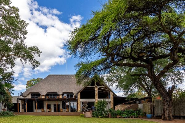 Chobe River Lodge