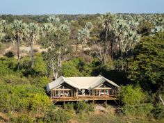 Tubu Tree Camp - Familienzelt mit 2 Schlafräumen