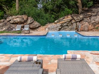 Tuli Safari Lodge Mashatu - Pool Tuli Safari Lodge Mashatu - Pool