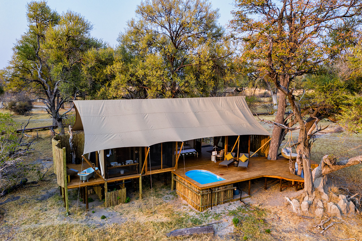 Tuludi Camp - Zelt-Suite Aussenansicht mit Plunge Pool