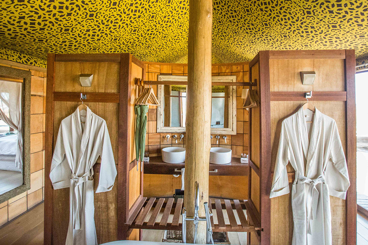 &amp;Beyond Xaranna Okavango Delta Camp