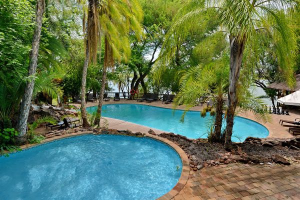 Cresta Mowana Safari Resort &amp; Spa