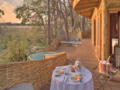 Botswana Experience - Sandibe Private Dinner