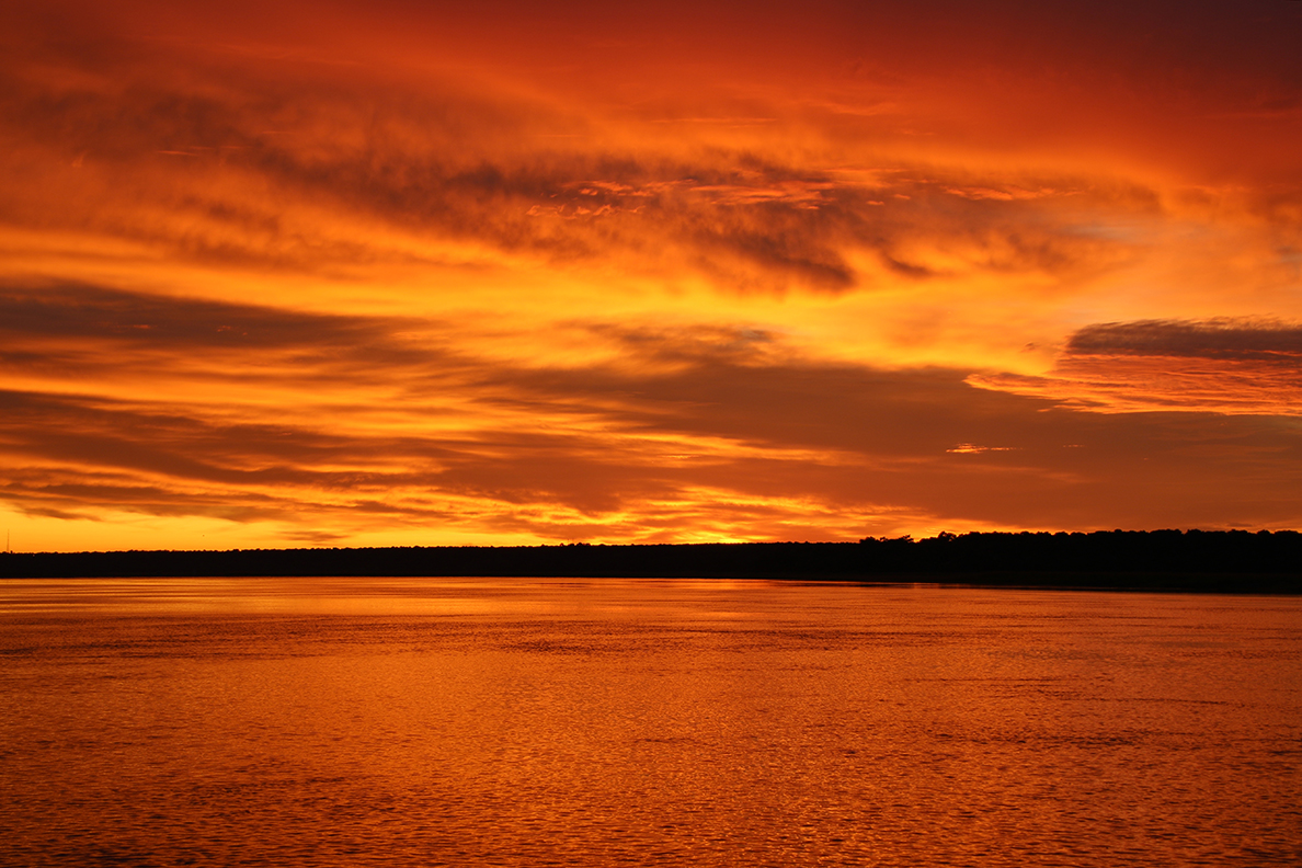 Botswana Highlights Self Drive - Chobe Sonnenaufgang