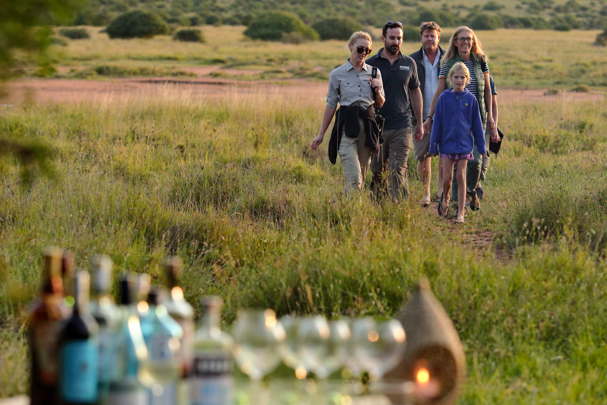Tumaren Camp - Wanderung zum Sundowner