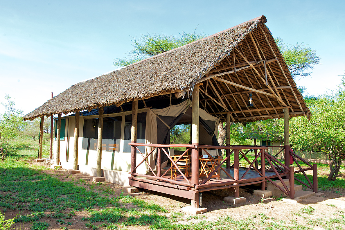 Voyager Ziwani Camp Zelt Aussenansicht