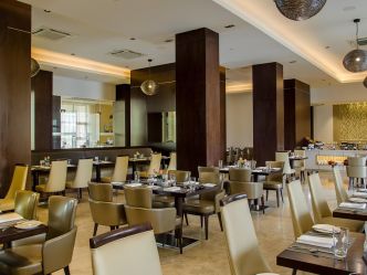 Crown Plaza Nairobi Airport Hotel - Restaurant Crown Plaza Nairobi Airport Hotel - Restaurant