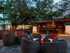 Intercontinental Hotel Nairobi - Makuti Bar