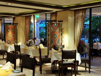 Serena Nairobi Hotel - Cafe Maghreb Serena Nairobi Hotel - Cafe Maghreb