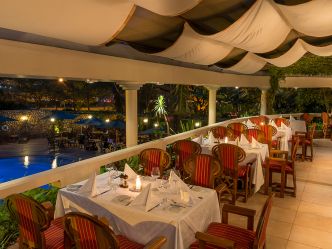 Serena Nairobi Hotel - Mandhari Restaurant Serena Nairobi Hotel - Mandhari Restaurant