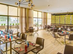 Tamarind Tree Hotel, Nairobi - Restaurant