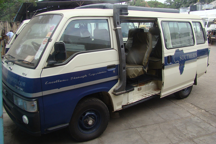 Amboseli &amp; Tsavo Safari, Safari Minibus