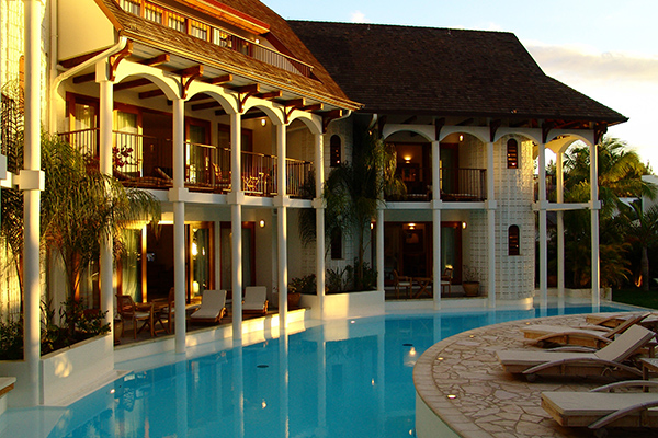 St. Alexis - Pool