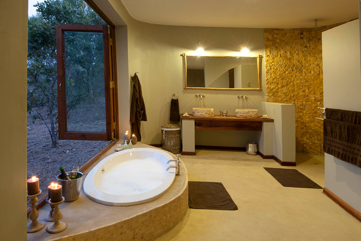 Mkulumadzi Lodge - Familienzimmer