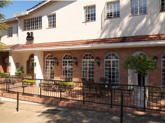 Protea Hotel Blantyre Ryalls - Grillrestaurant Terrasse Protea Hotel Blantyre Ryalls - Grillrestaurant Terrasse