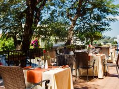 Protea Hotel Blantyre Ryalls - Hauptrestaurant Terrasse