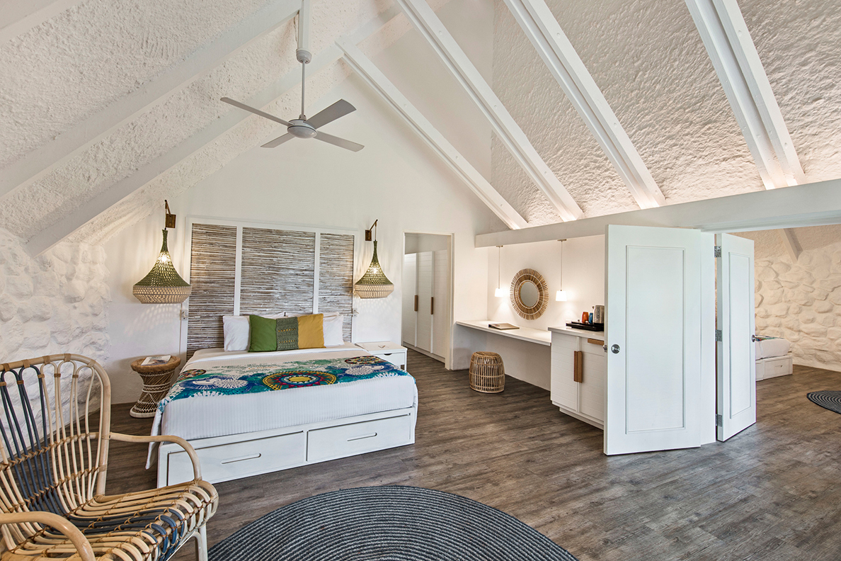 La Pirogue - Deluxe Beach Family Pavilion