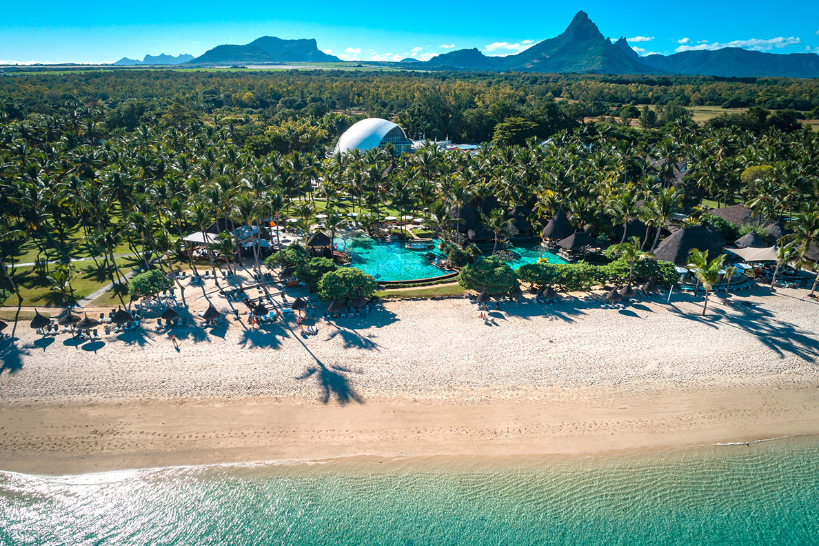 La Pirogue - Beach