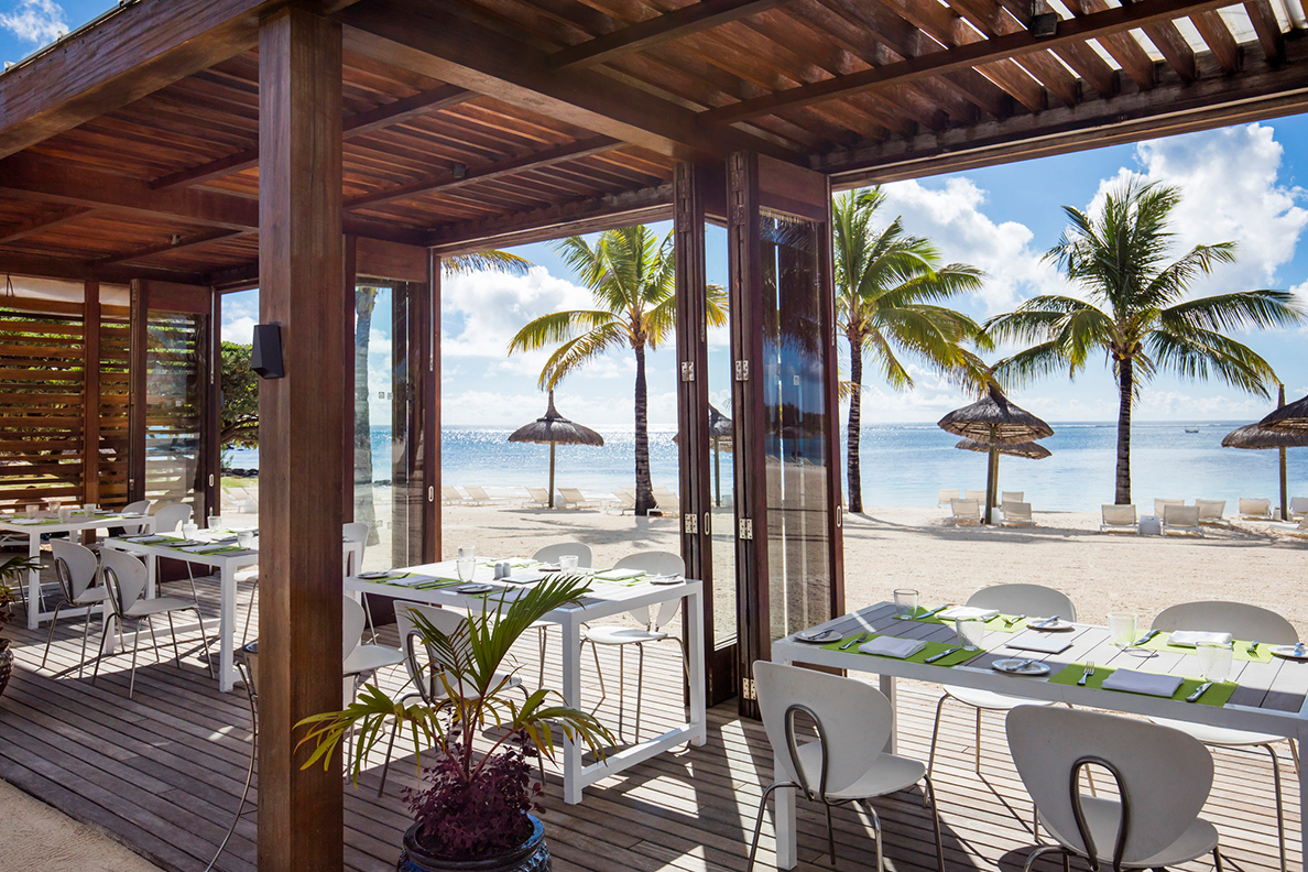 Long Beach Mauritius, Tides Restaurant