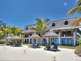 Paradis Beachcomber Golf Resort & Spa - Ocean Beachfront Suite Paradis Beachcomber Golf Resort & Spa - Ocean Beachfront Suite