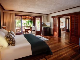 Paradis Beachcomber Golf Resort & Spa - Senior Suite Paradis Beachcomber Golf Resort & Spa - Senior Suite