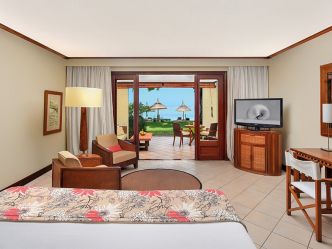 Paradis Beachcomber Golf Resort & Spa - Tropical Beachfront Room Paradis Beachcomber Golf Resort & Spa - Tropical Beachfront Room
