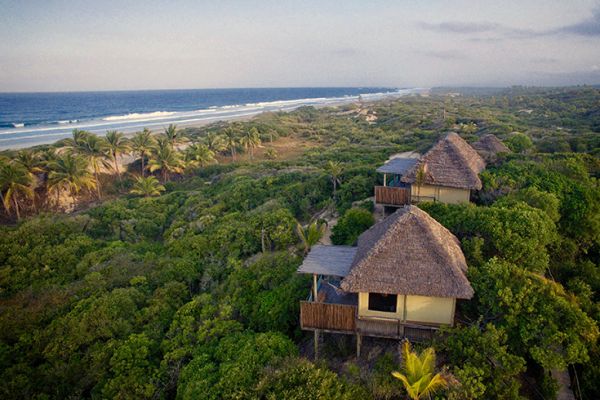 Travessia Beach Lodge