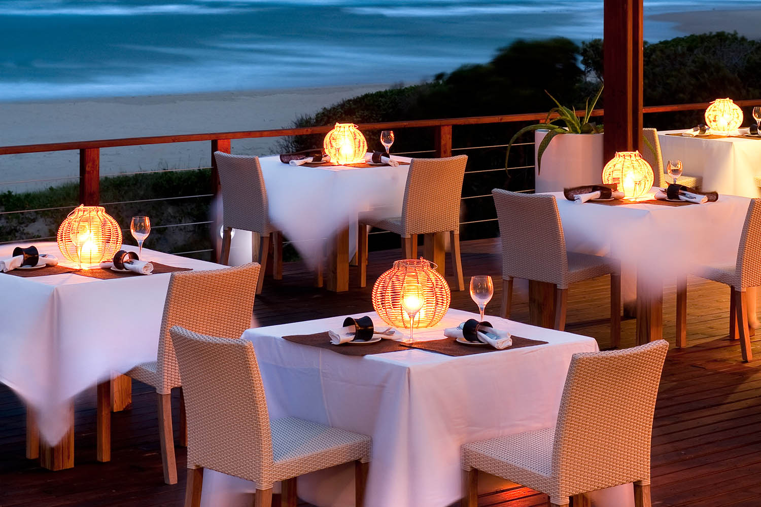 White Pearl Resort - Dinner auf der Terrasse
