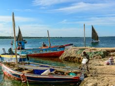 Mozambique Festlandküste - Fischerboote bei Vilanculos