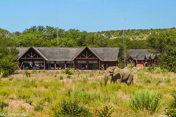 Hobatere Lodge