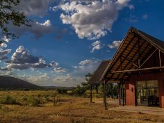 Hobatere Lodge - Haupthaus