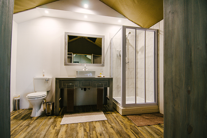Kazile Island Lodge - Badezimmer