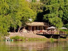 Kunene River Lodge