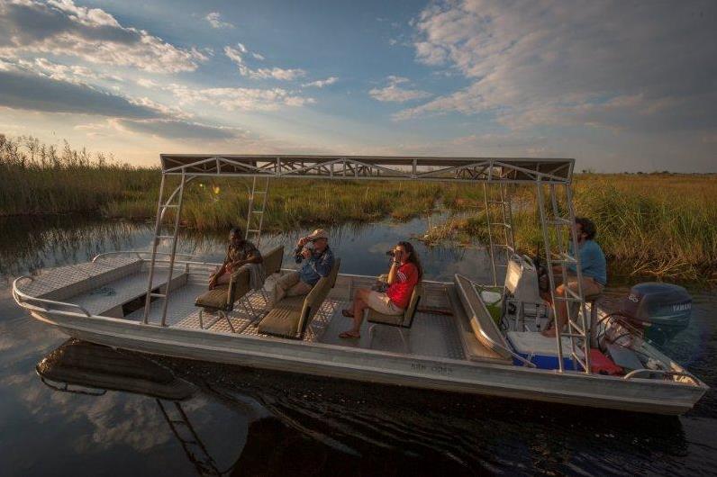 Lianshulu Lodge, Bootsausflug auf dem Kwando River