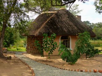 Mobola Island Lodge - Bungalow Mobola Island Lodge - Bungalow