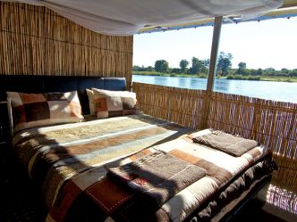 Ndhovu Safari Lodge - Hausboot Zimmer Ndhovu Safari Lodge - Hausboot Zimmer