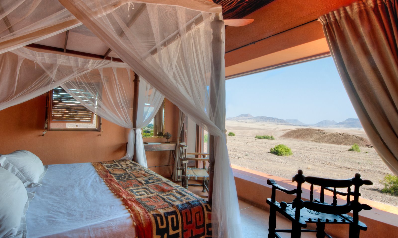 Okahirongo Elephant Lodge - Zimmer Innenansicht