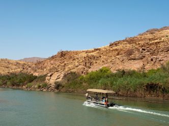Okahirongo River Camp - Bootsausflug Okahirongo River Camp - Bootsausflug
