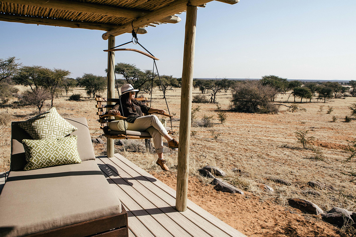 Otjimbondona Kalahari - Terrasse Villa Giraffe und Villa Warthog