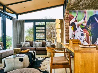 Otjimbondona Kalahari - Innenansicht Villa Warthog Otjimbondona Kalahari - Innenansicht Villa Warthog