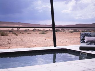 The Desert Grace - Plunge Pool auf der Terrasse The Desert Grace - Plunge Pool auf der Terrasse